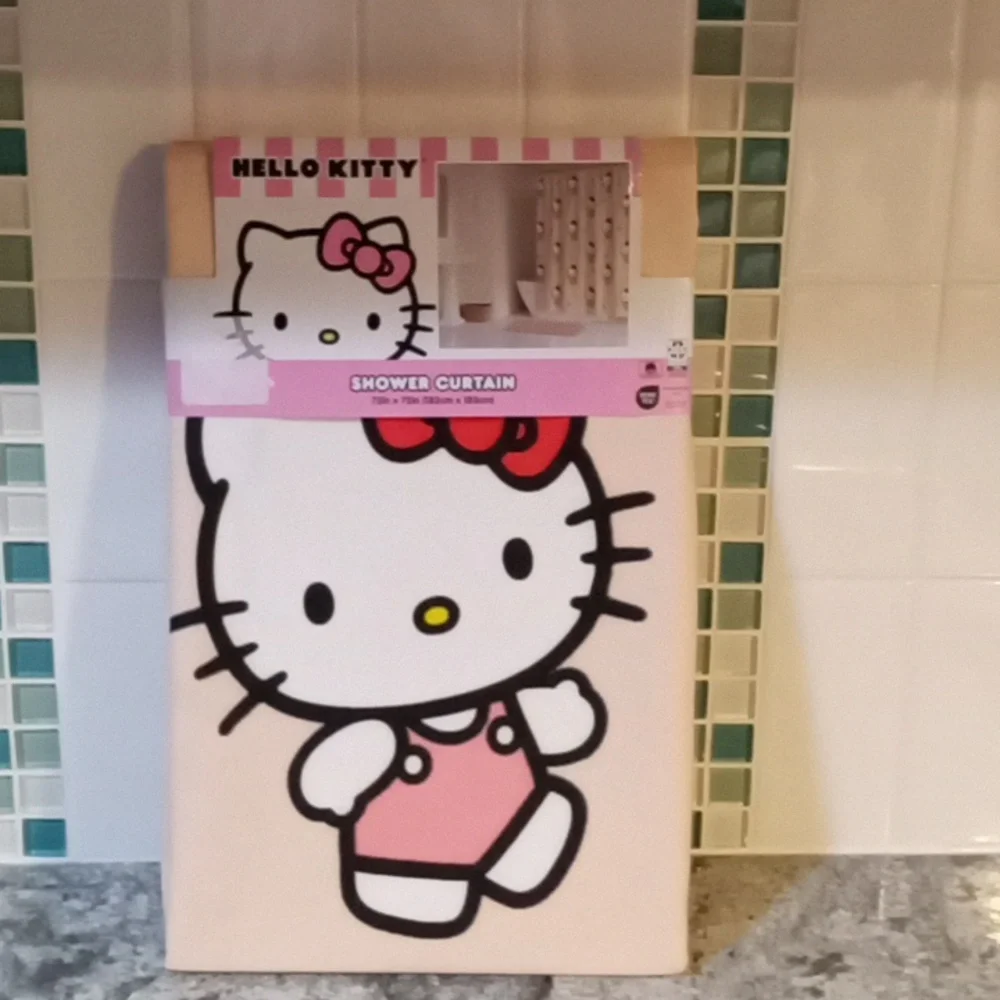 Hello Kitty Shower Curtain 🚿🚿🚿🧼🧽